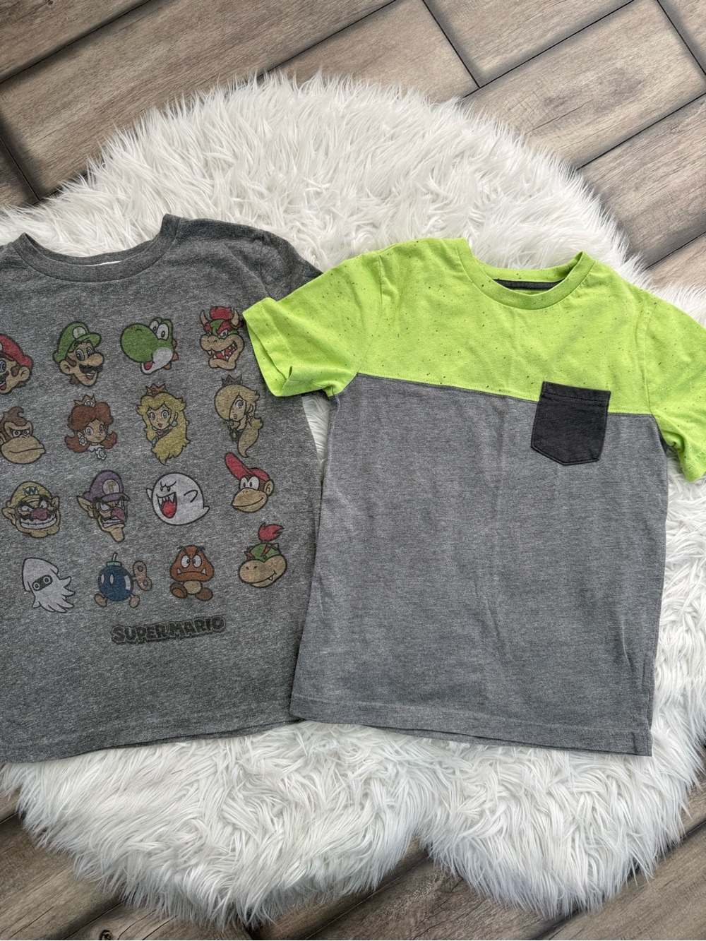 Arizona Jean Company Gray Tee with Neon Green Colorblock & Pocket - Kids